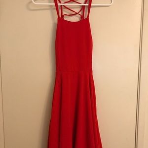 Lulu’s red cocktail dress